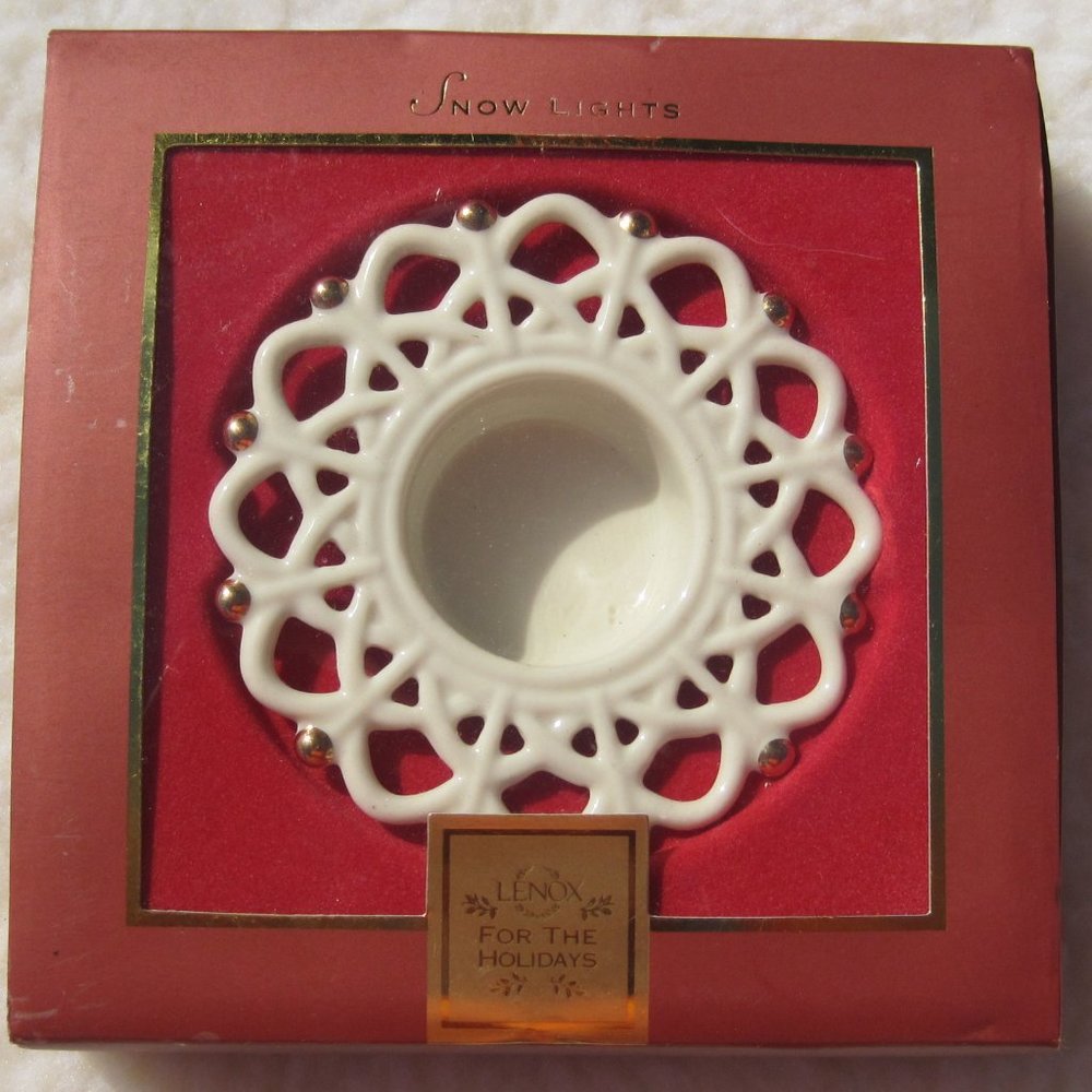 NIB  Lenox Snow Lights candle holder